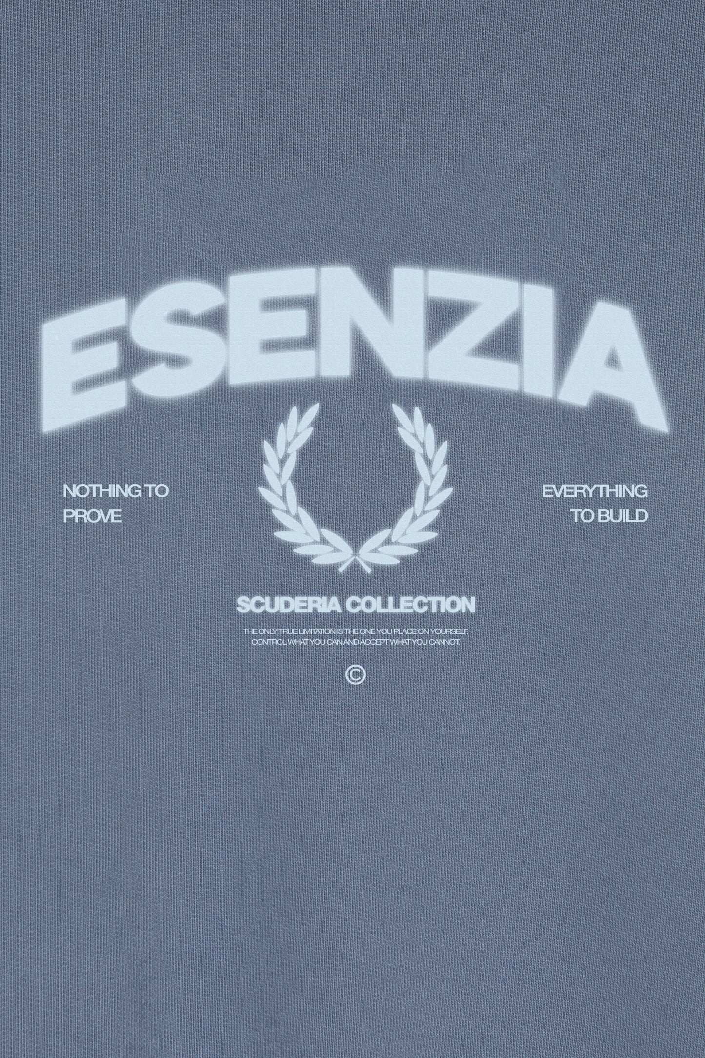 CAPRI ROYAL CREWNECK