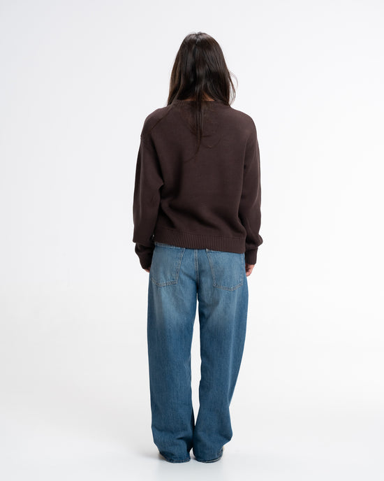 BROWN ICONIC KNIT SWEATER