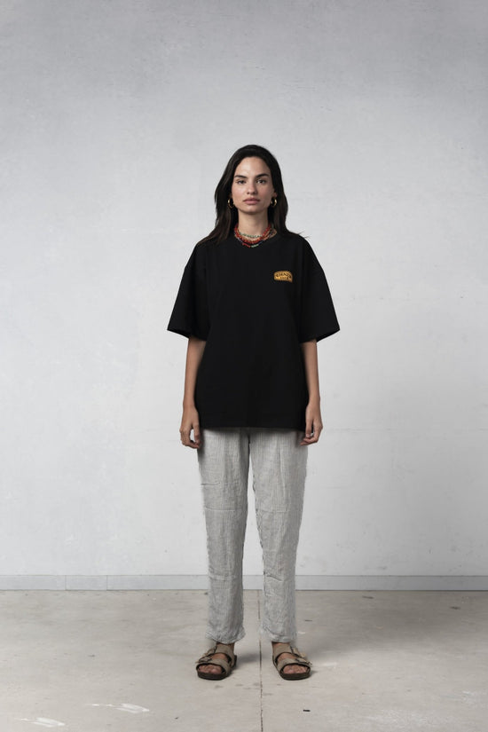 BLACK CAMEL TEE - Esenzia