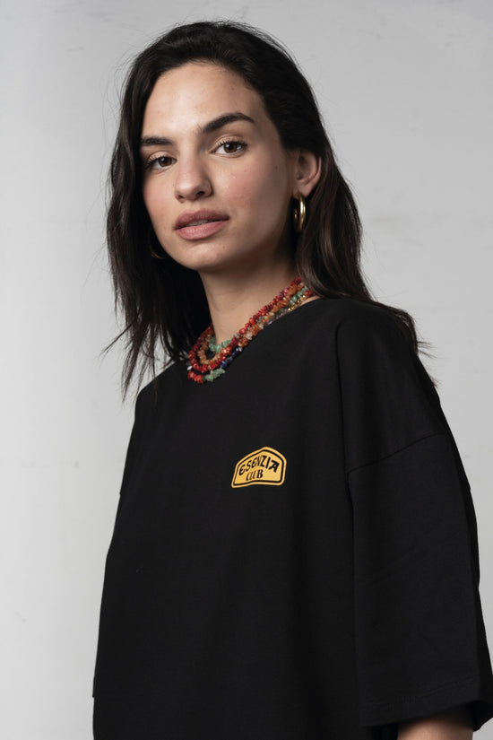 BLACK CAMEL TEE - Esenzia