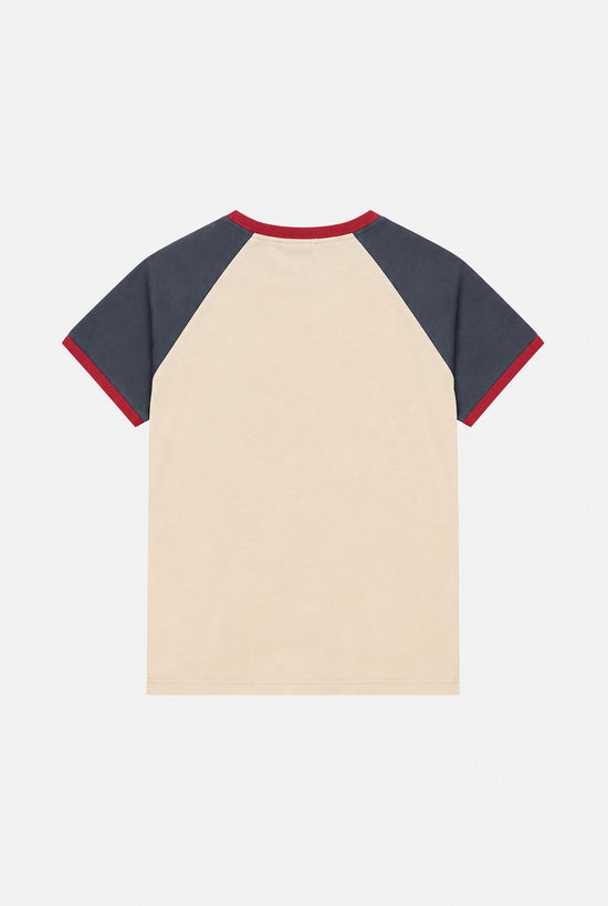 CREAM LEAGUE TEE · espalda (digital)