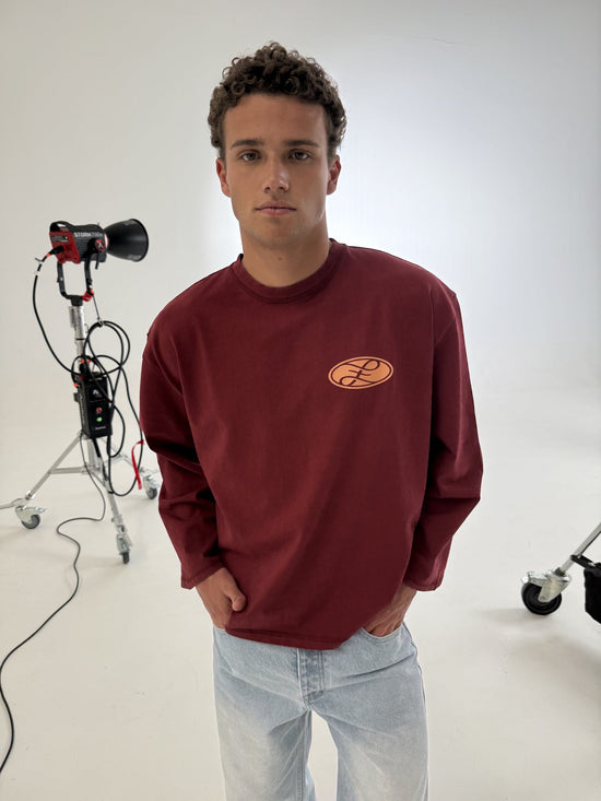 BRICK PENNANT LONGSLEEVE · The Shift (orgánico)