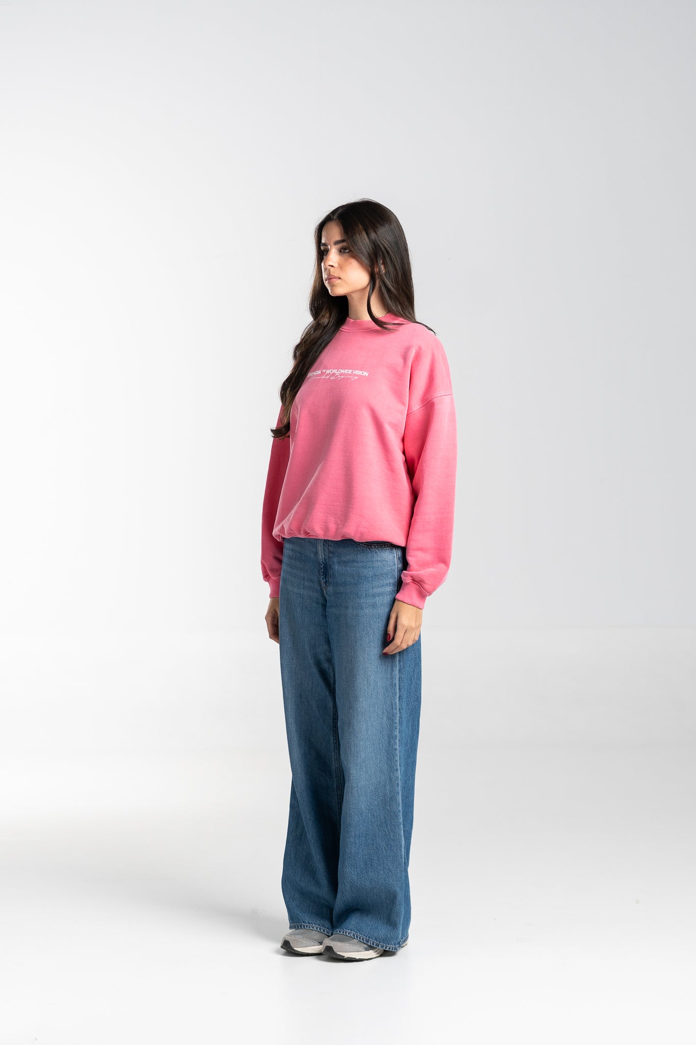 GUMMY STORY CREWNECK