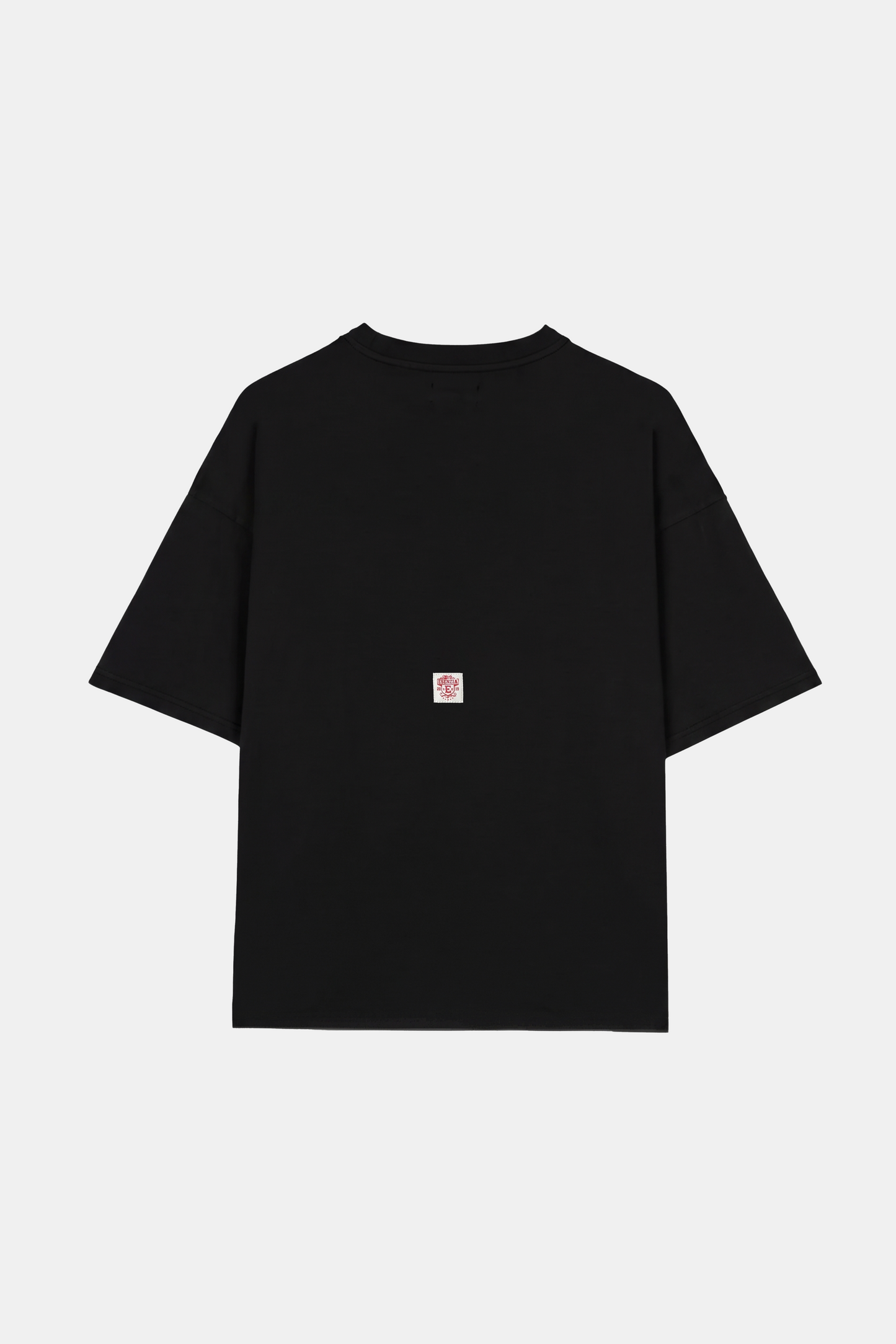 BLACK PATCHES TEE