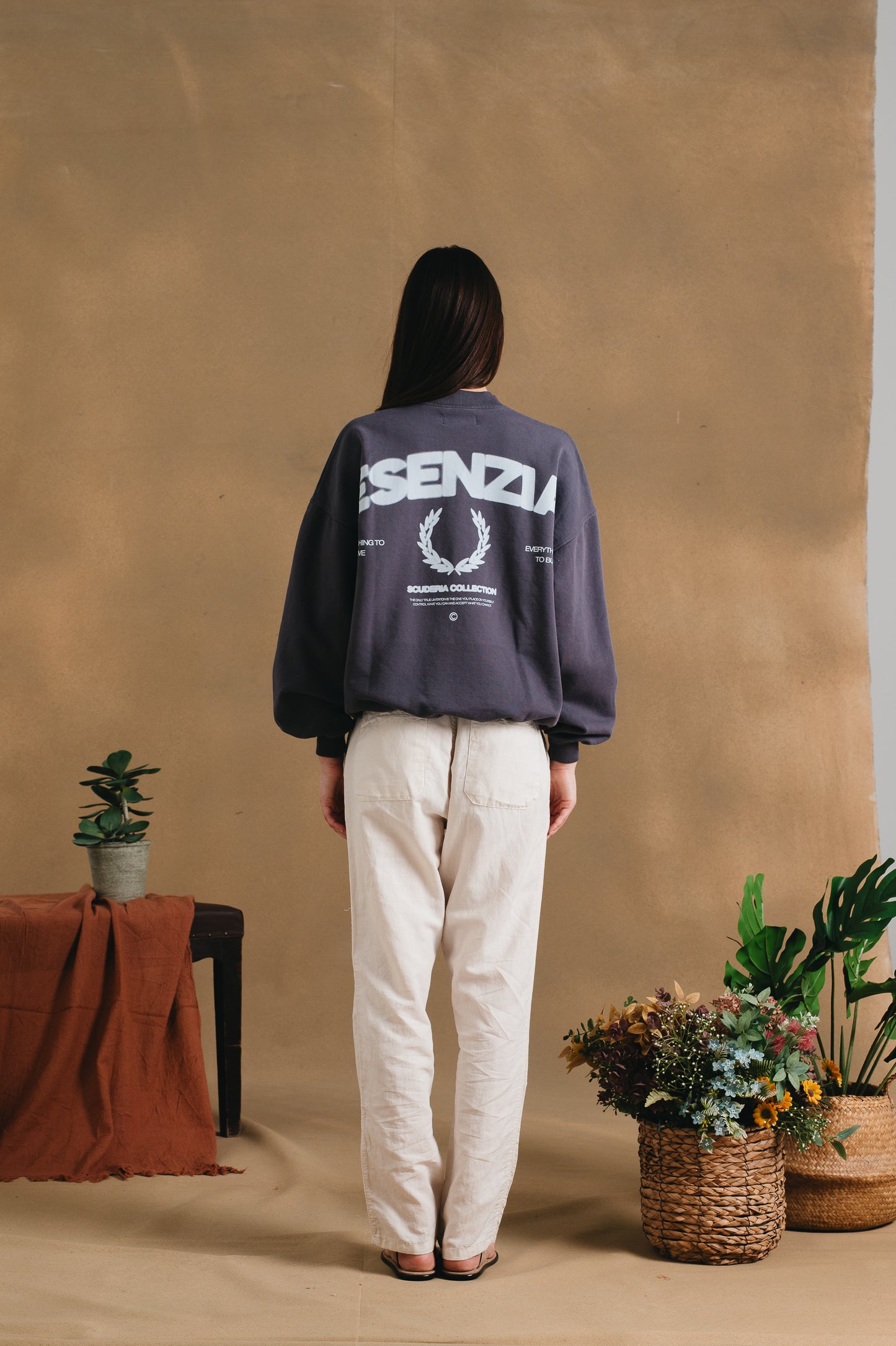 LAVA GREY ROYAL CREWNECK