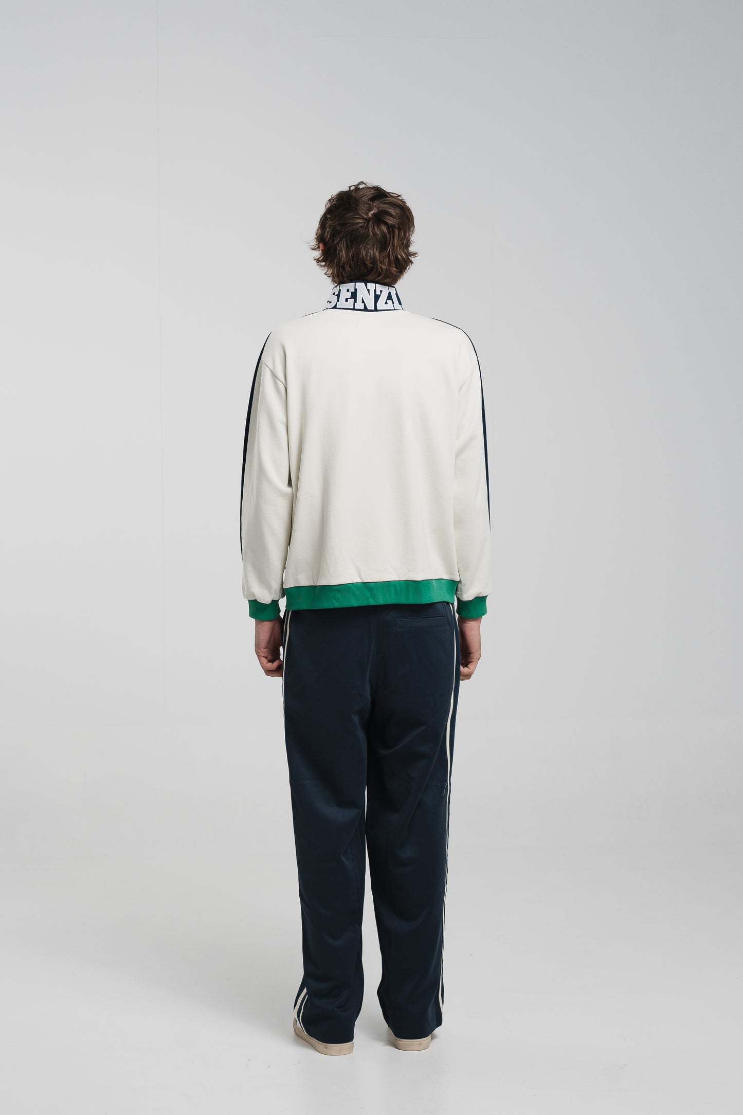 GREEN LETTER NECK TRACKJACKET