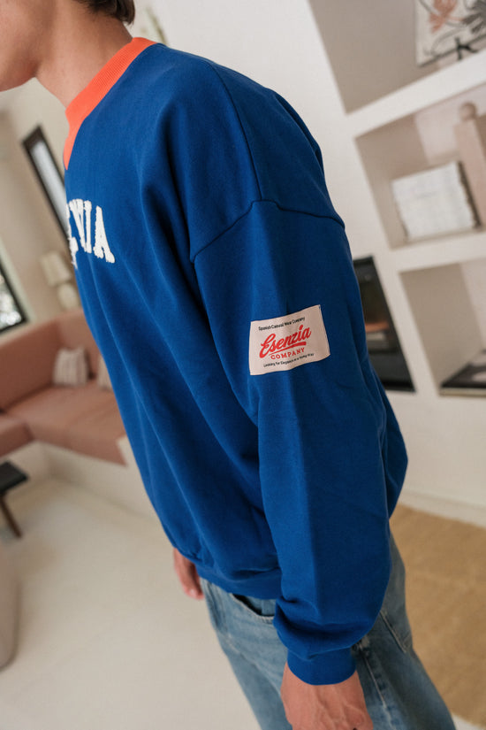 COBALT CONTRAST CREWNECK