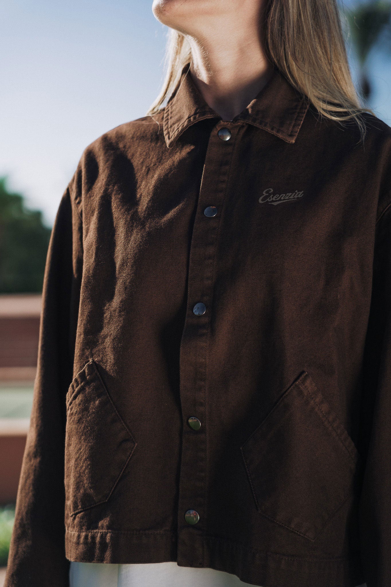 BROWN ESSENTIAL JACKET