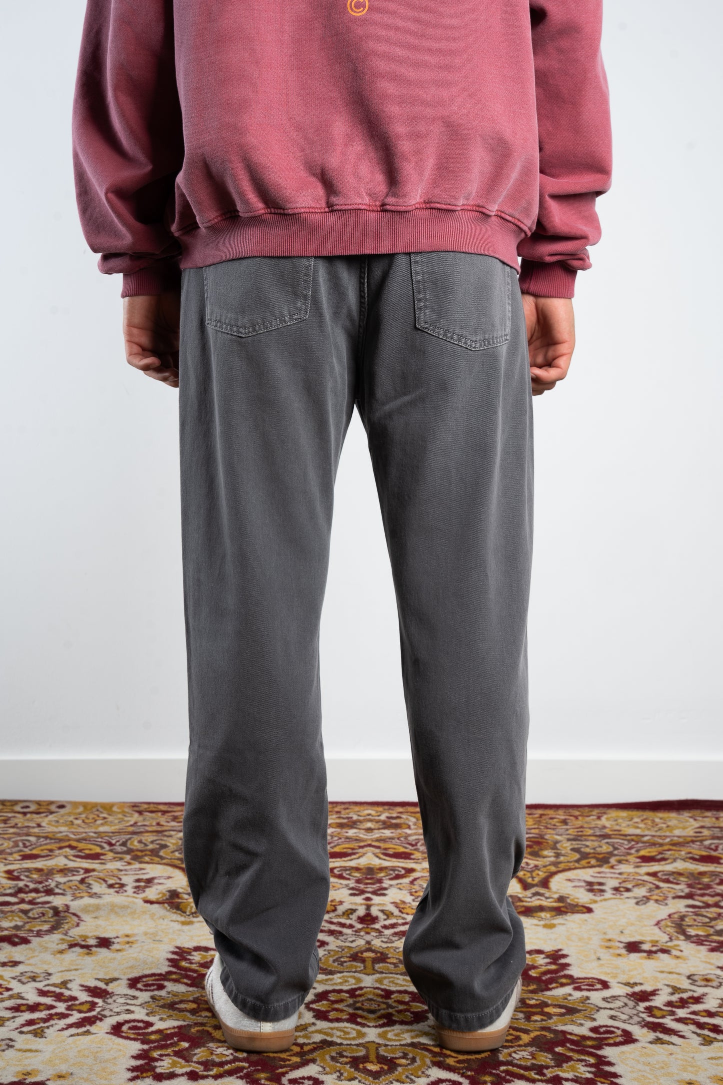 DENIM STRAIGHT PANTS GREY