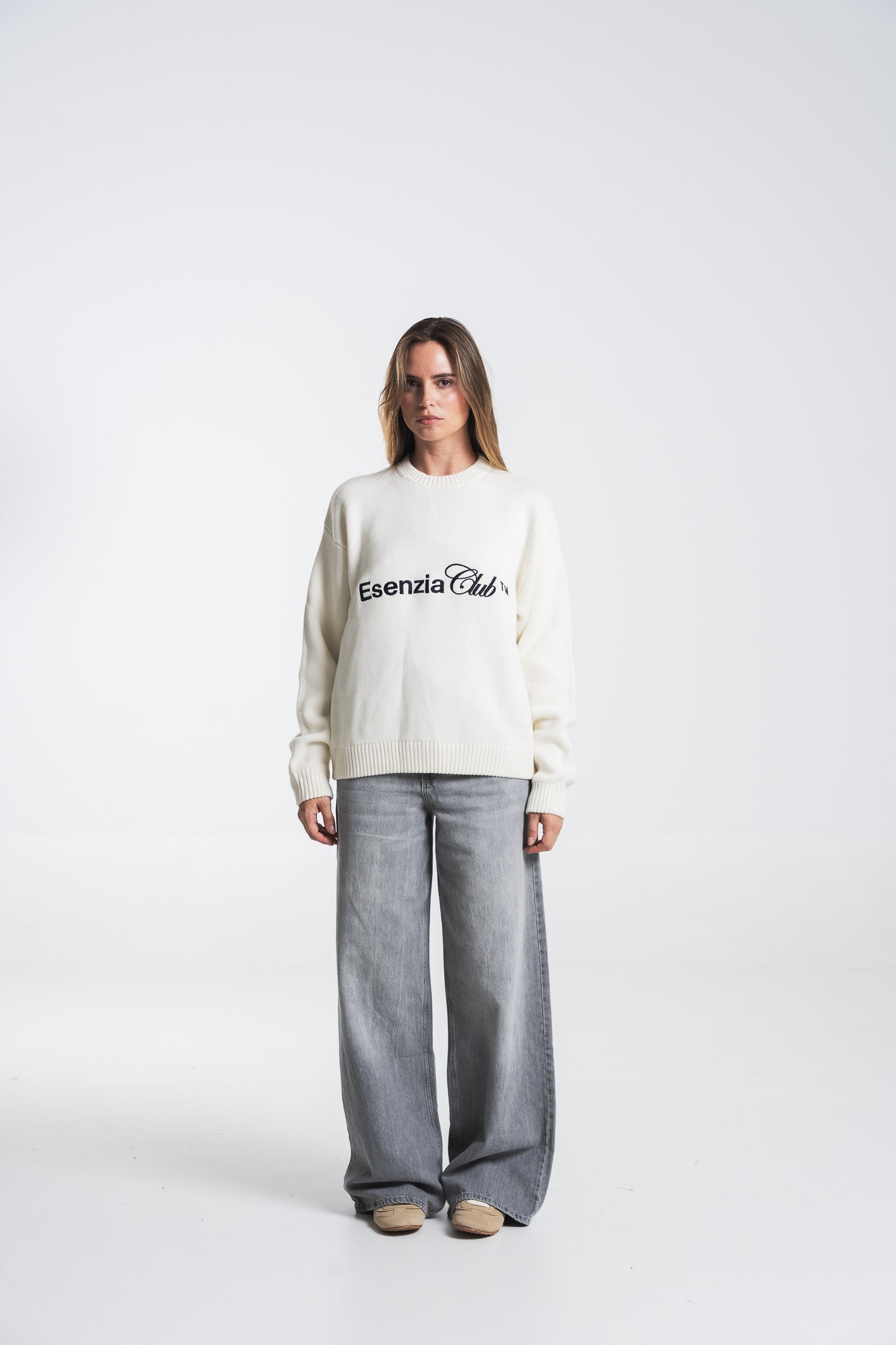 IVORY ICONIC KNIT SWEATER