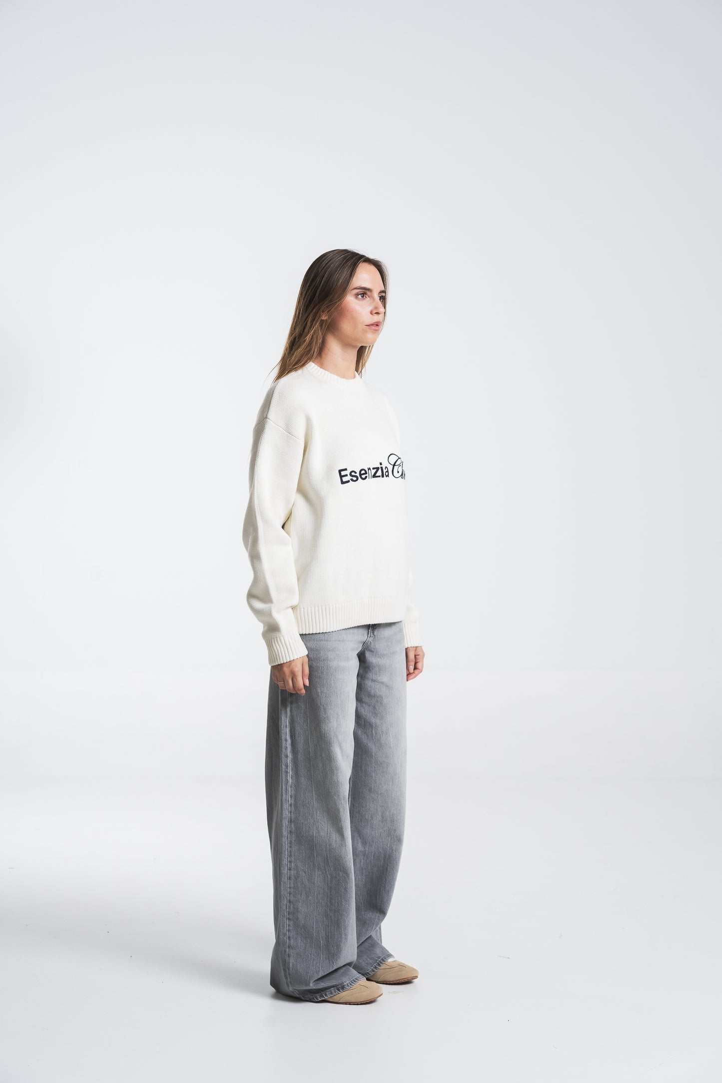 IVORY ICONIC KNIT SWEATER