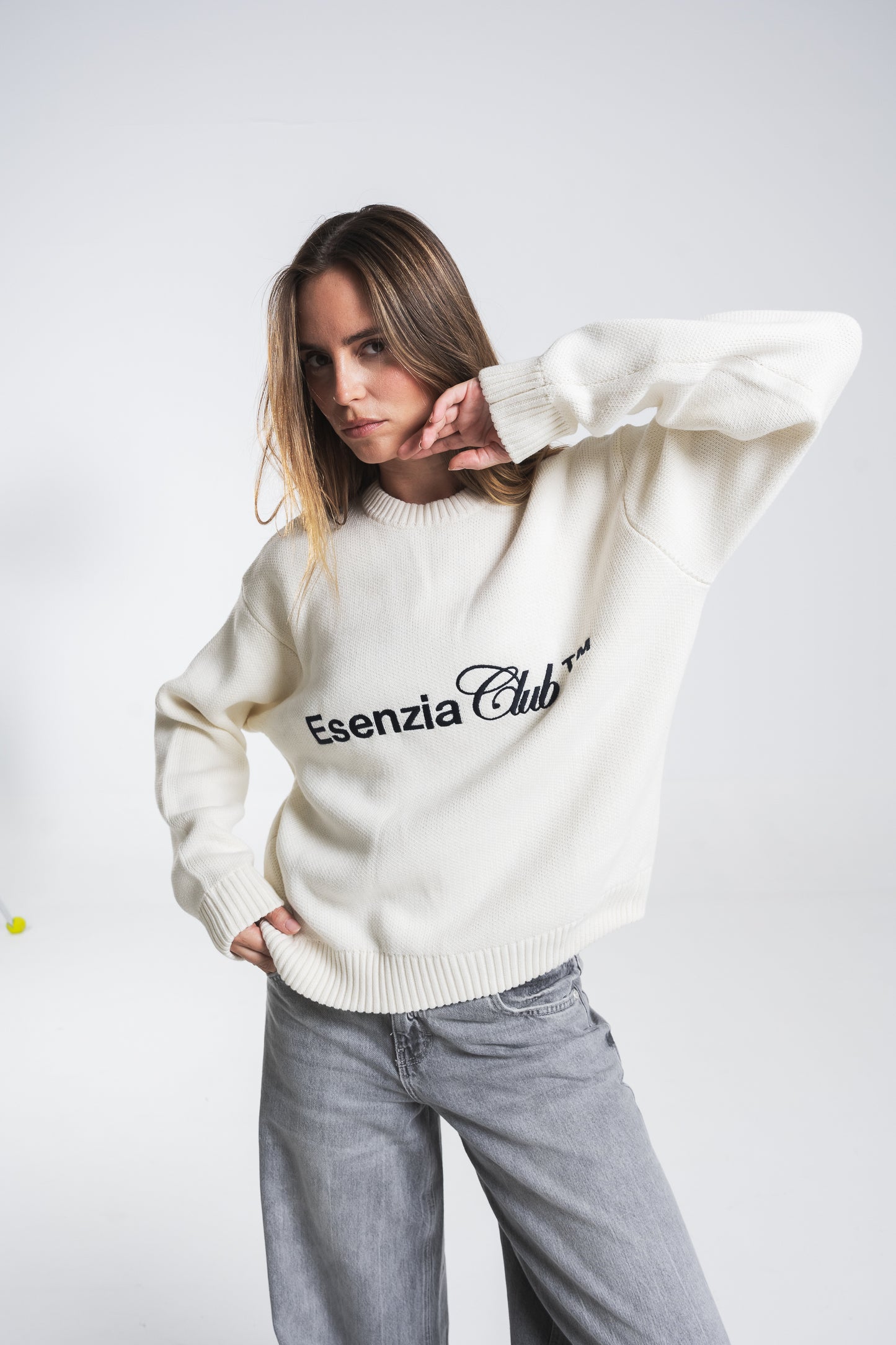 IVORY ICONIC KNIT SWEATER