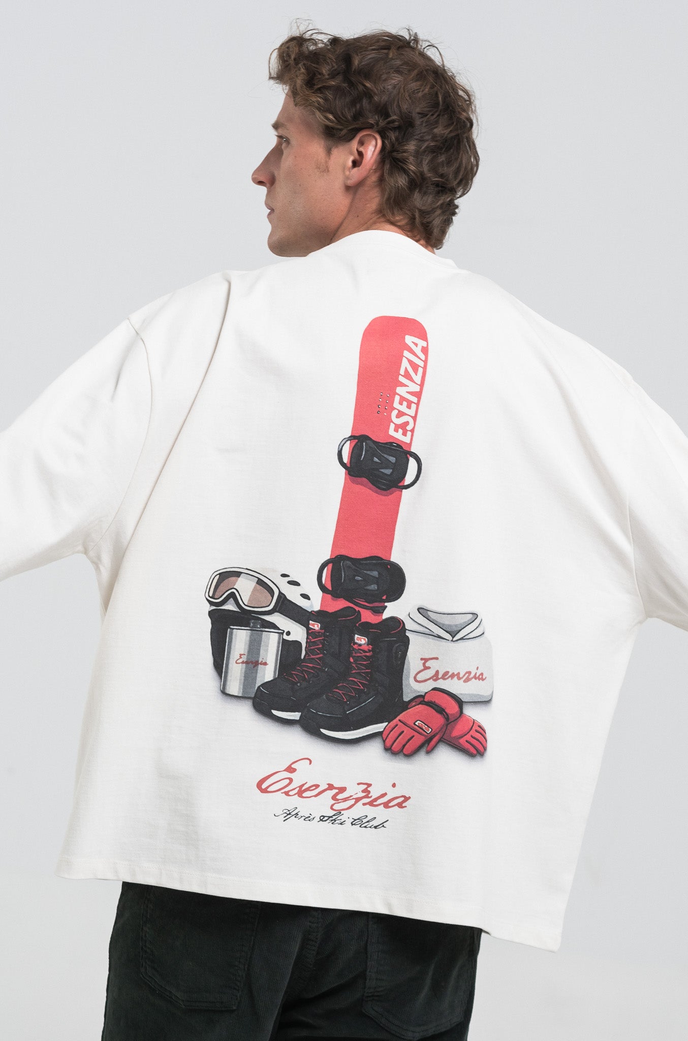 HEAVYWEIGHT EQUIPMENT LONGSLEEVE