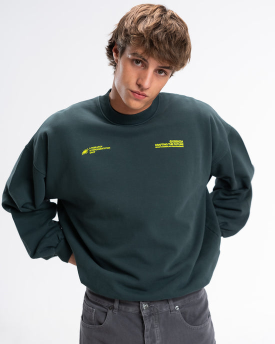 GREEN SPARK CREWNECK