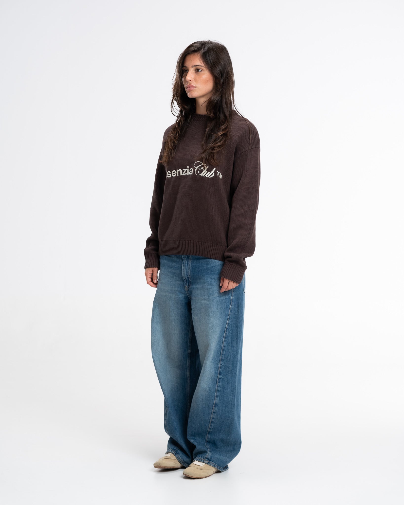 BROWN ICONIC KNIT SWEATER – Esenzia
