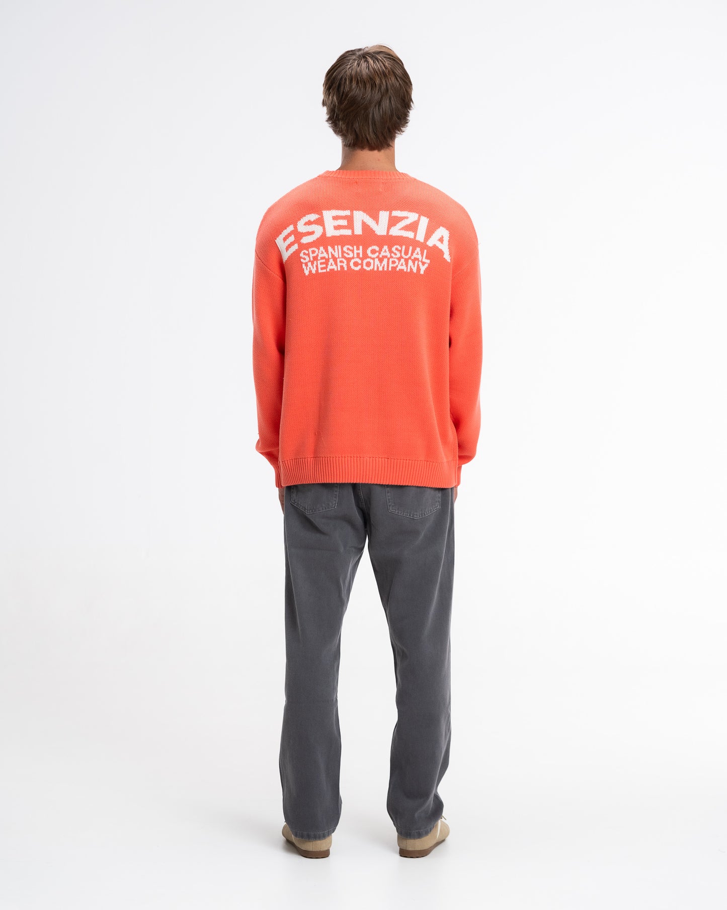 PEACH NEUTRAL KNIT SWEATER