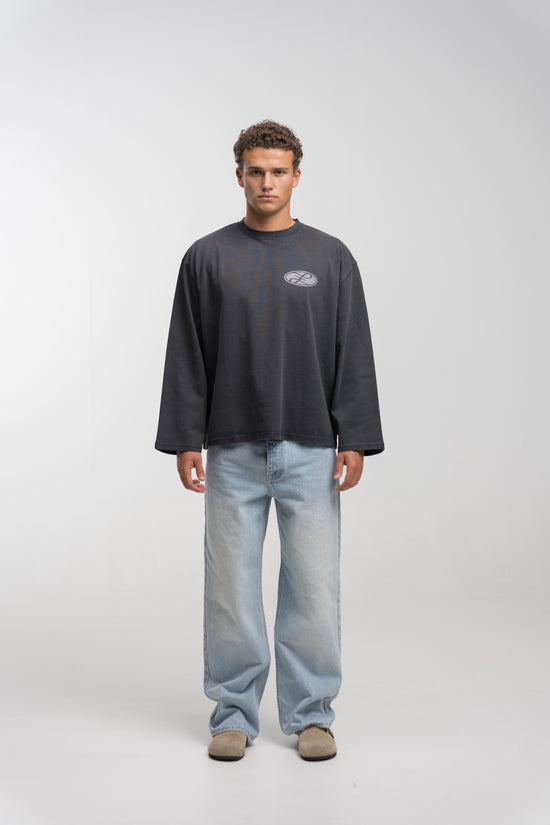 CHARCOAL PENNANT LONGSLEEVE