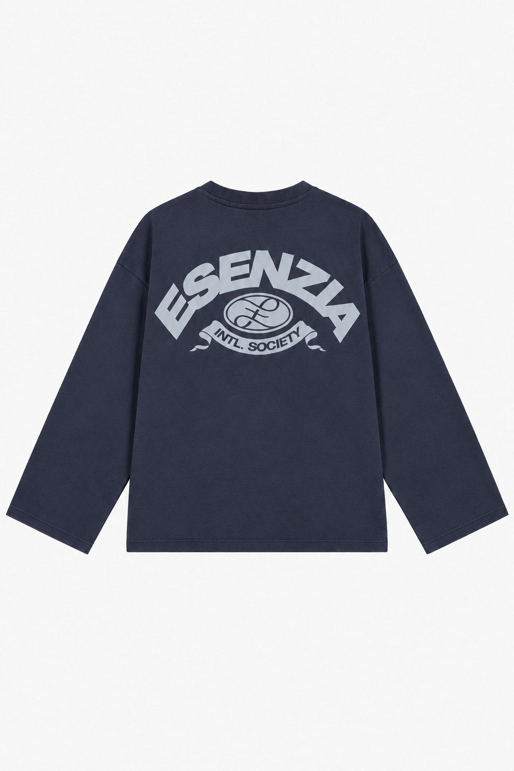 CHARCOAL PENNANT LONGSLEEVE · espalda (digital, portada)