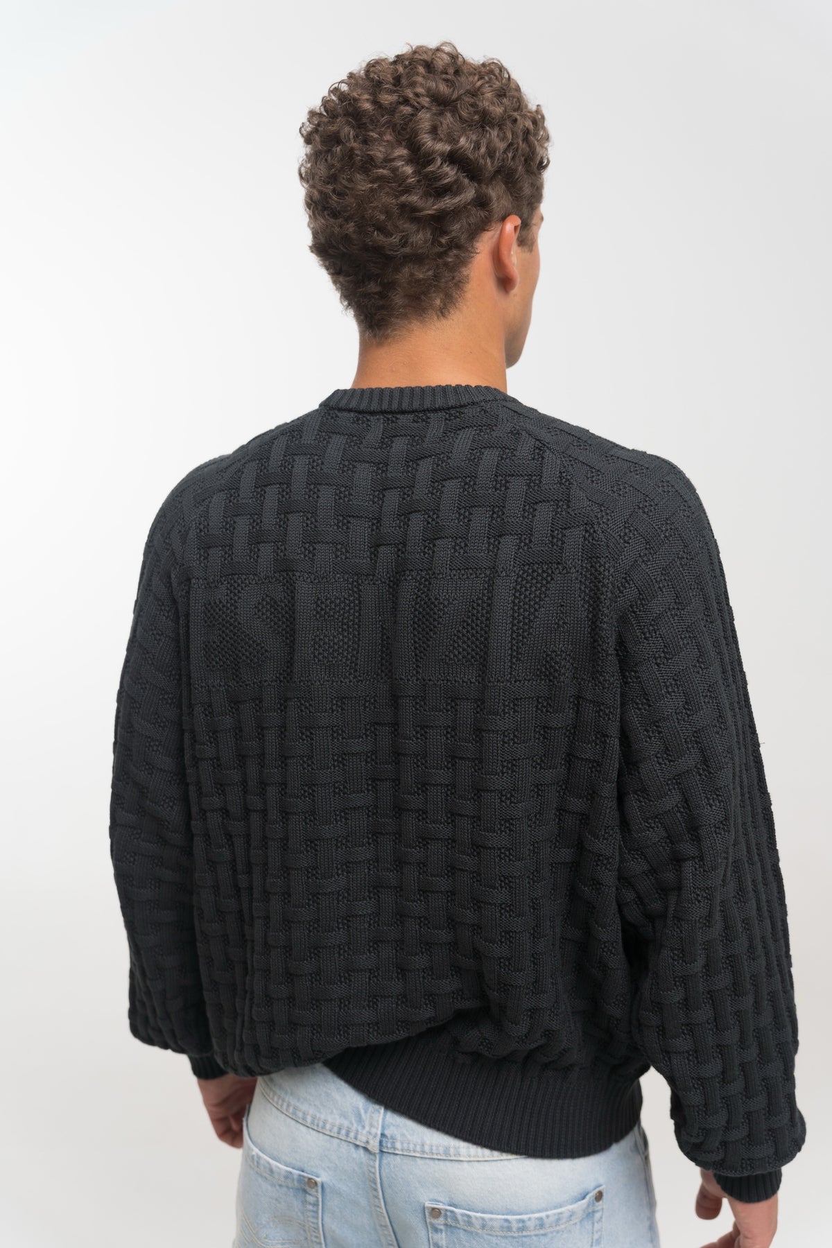 CHARCOAL TESSERA KNIT SWEATER