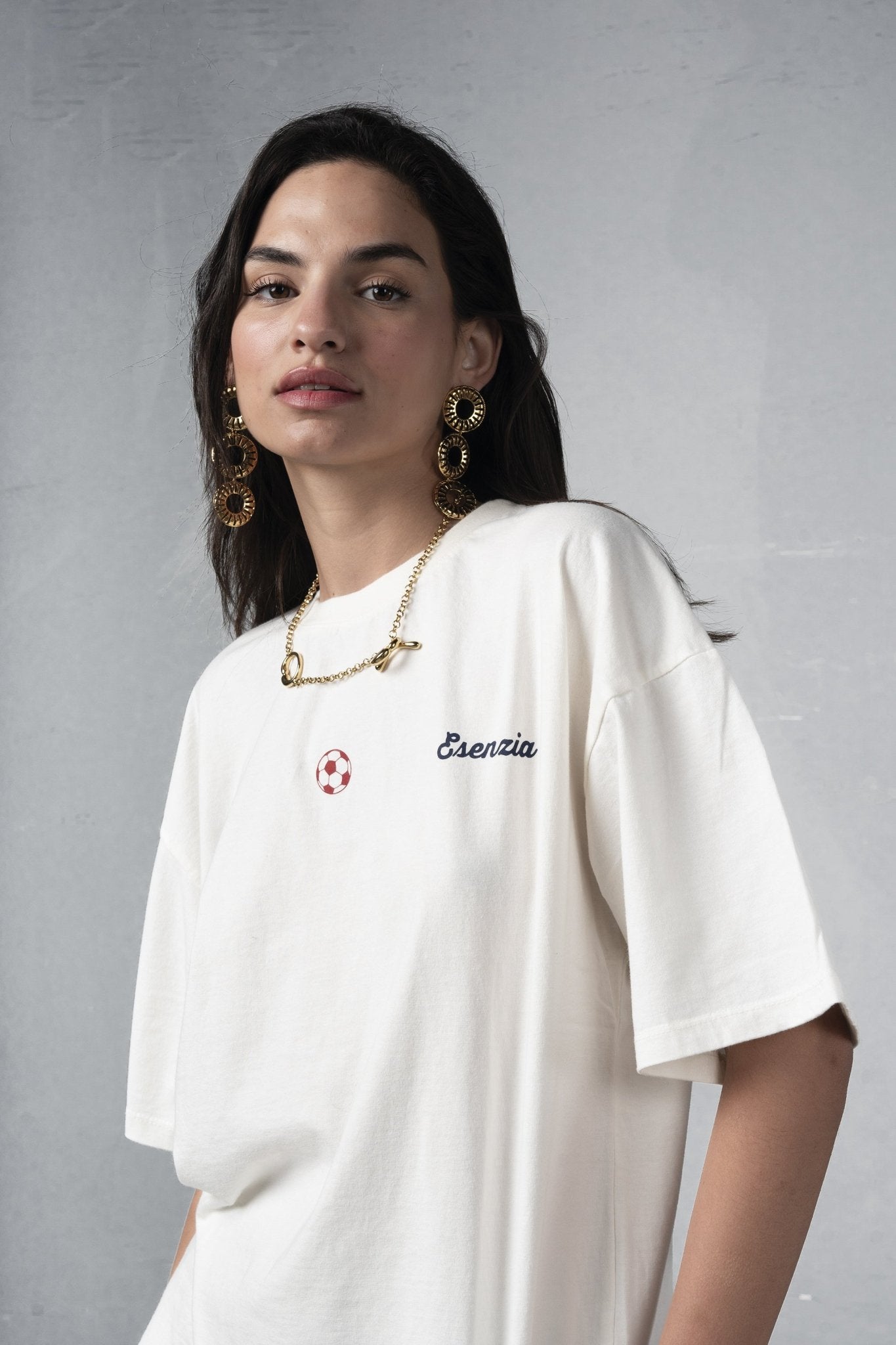 CHOLO TEE - Esenzia