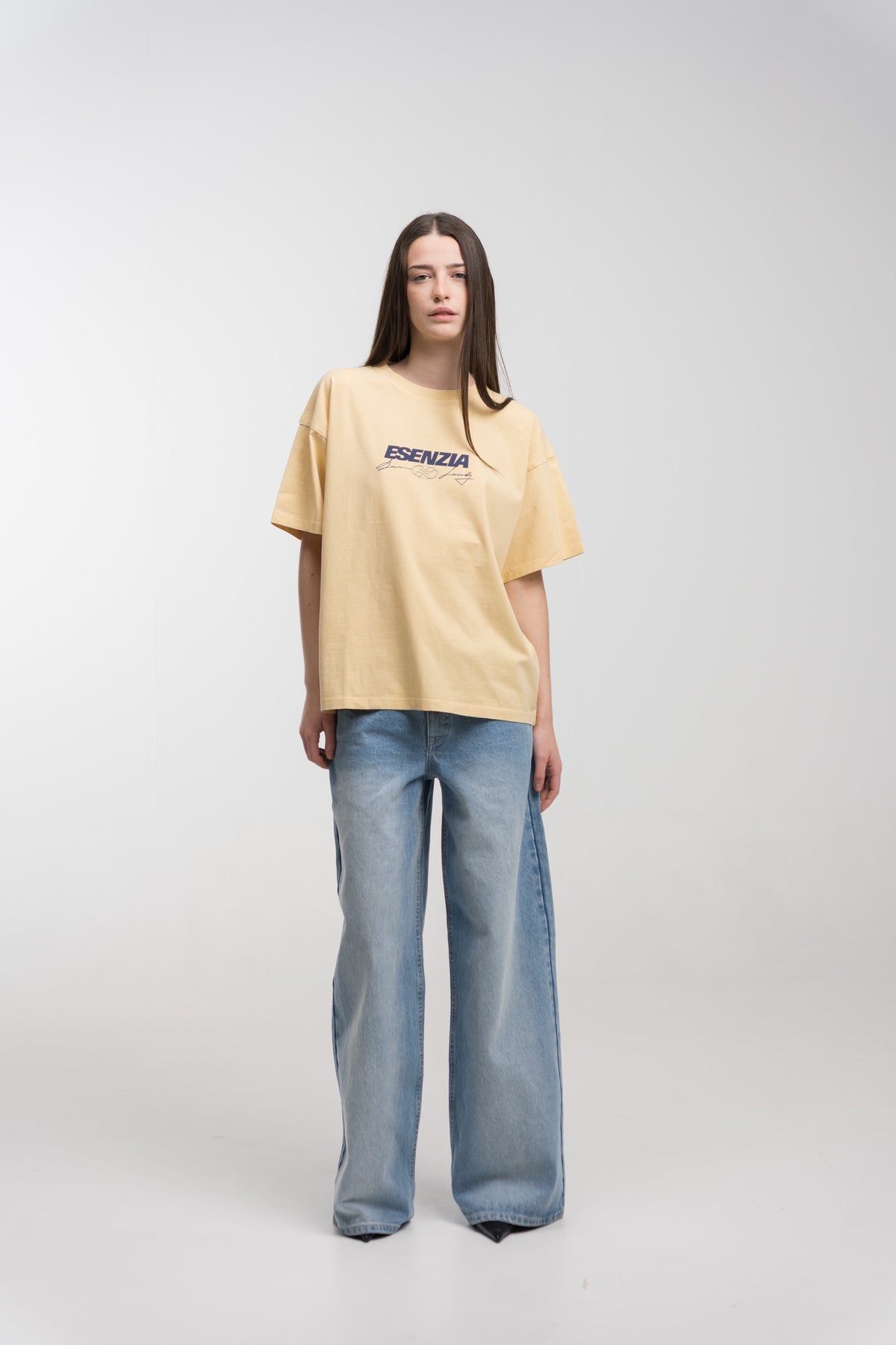CREAM ROOTS TEE