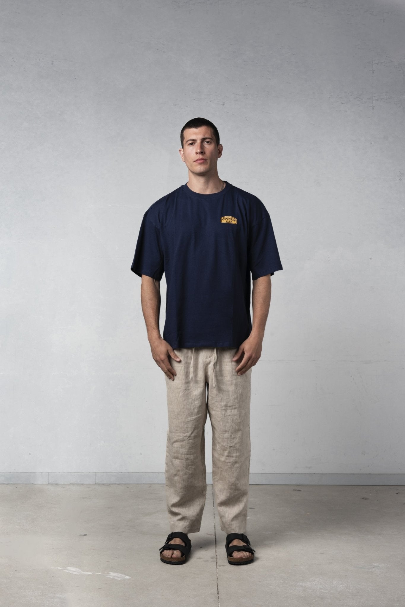 DARK BLUE CAMEL TEE - Esenzia