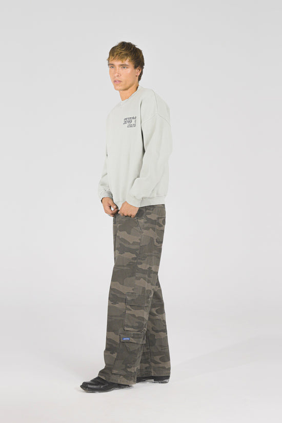 Dove Native Crewneck — side