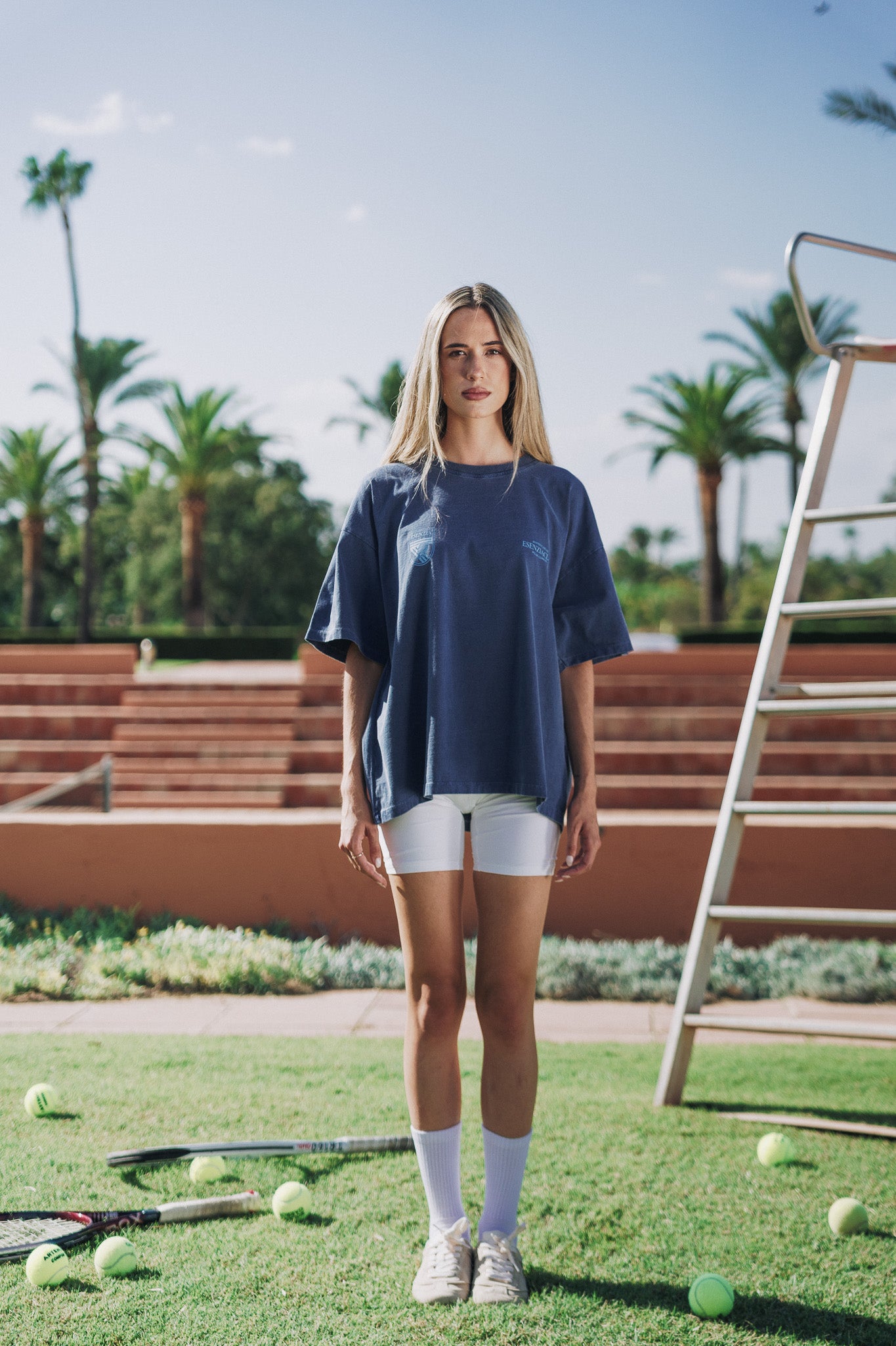 BLUE RUNWAY TEE