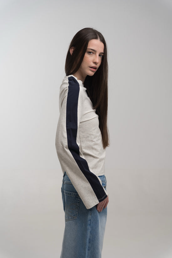 HEATHER SCRIPT LONGSLEEVE