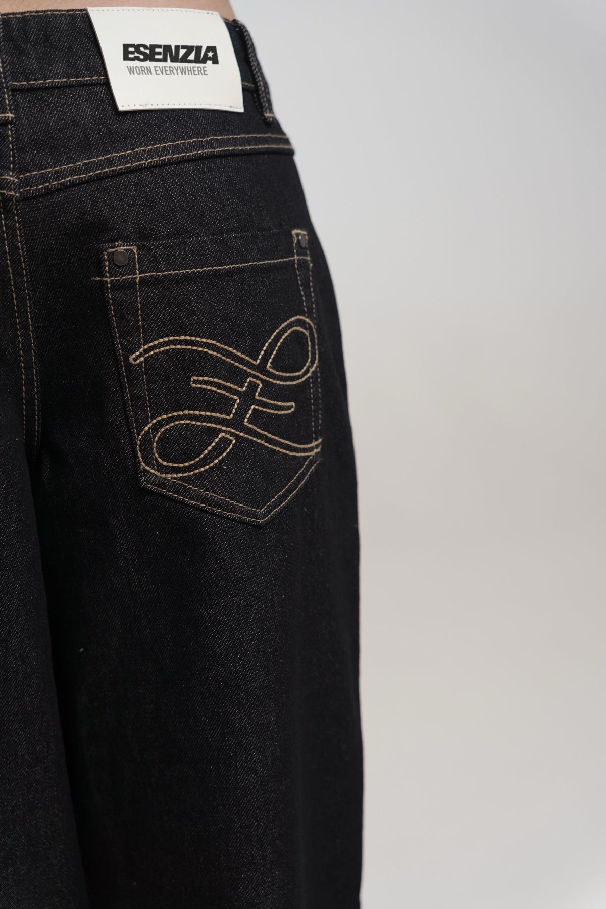 INDIGO RIBON JEANS