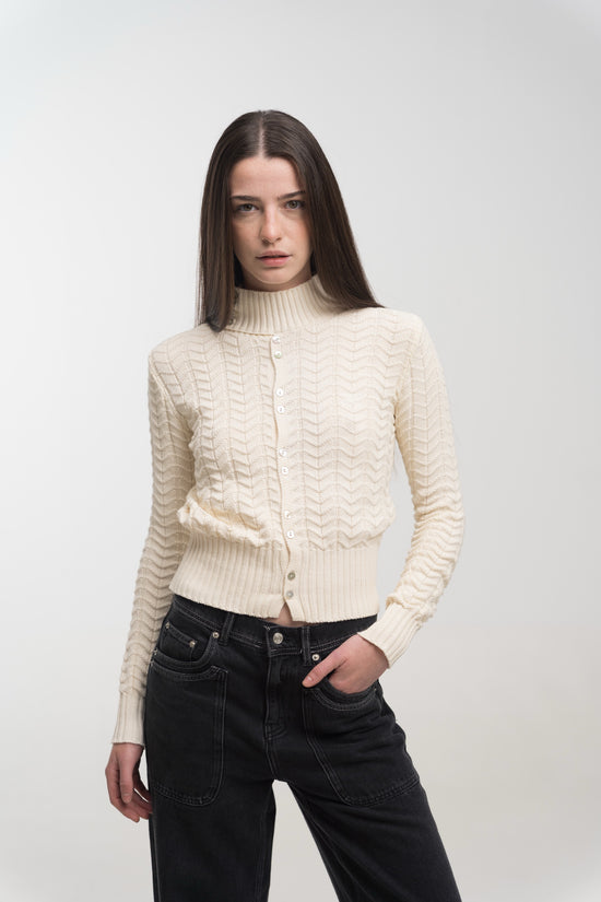 IVORY REGATTA BUTTON KNIT