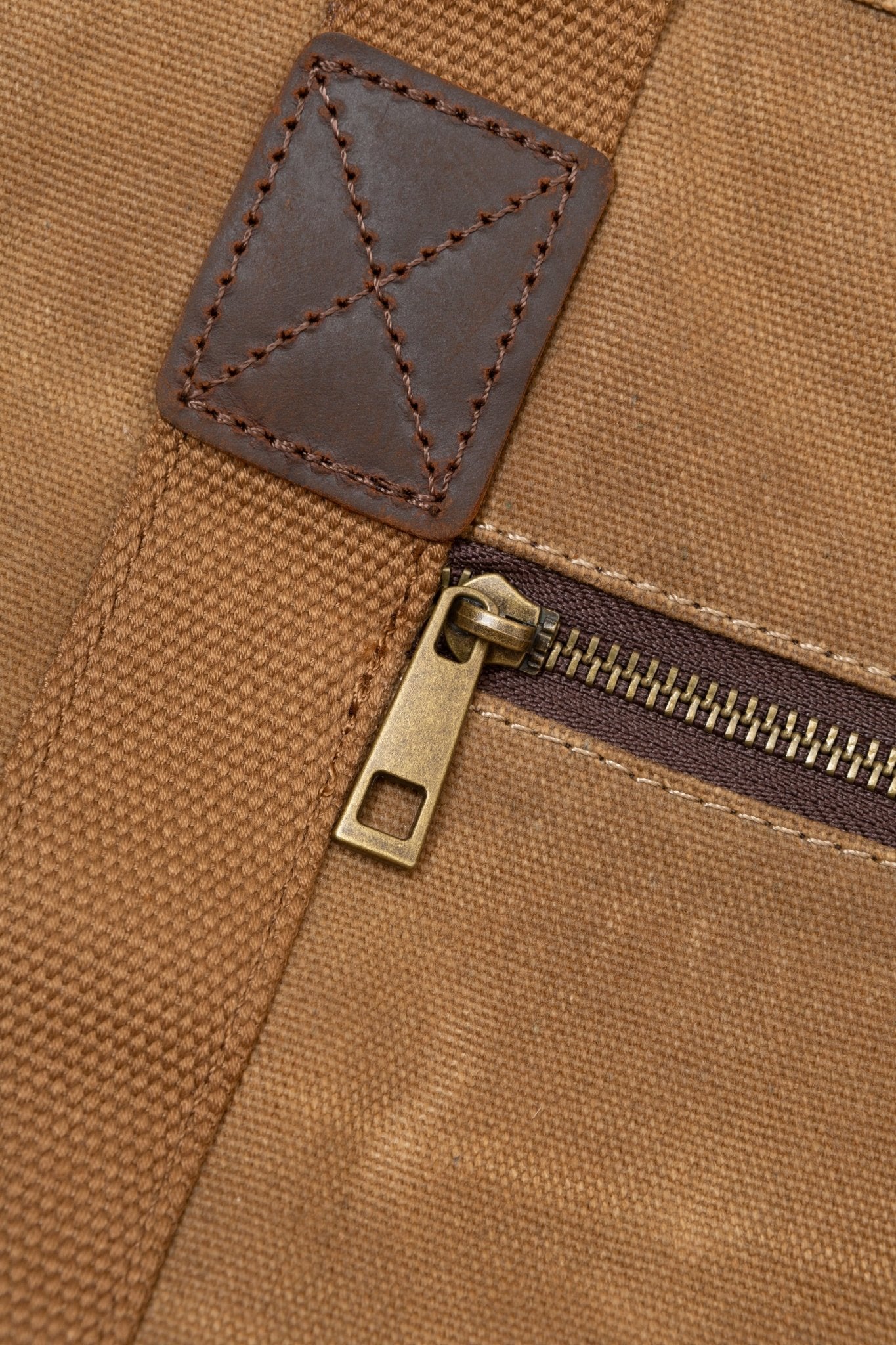 MACUTO DE LONA ENCERADA ALBERO - Esenzia