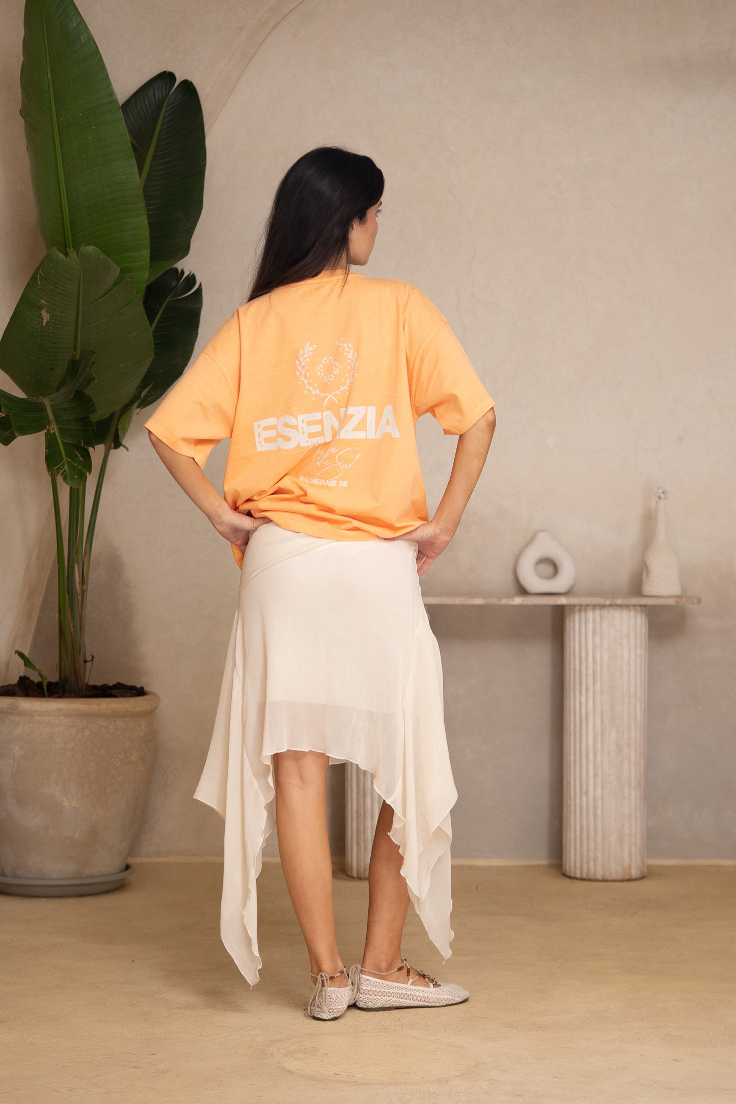 ORANGE LAUREL TEE
