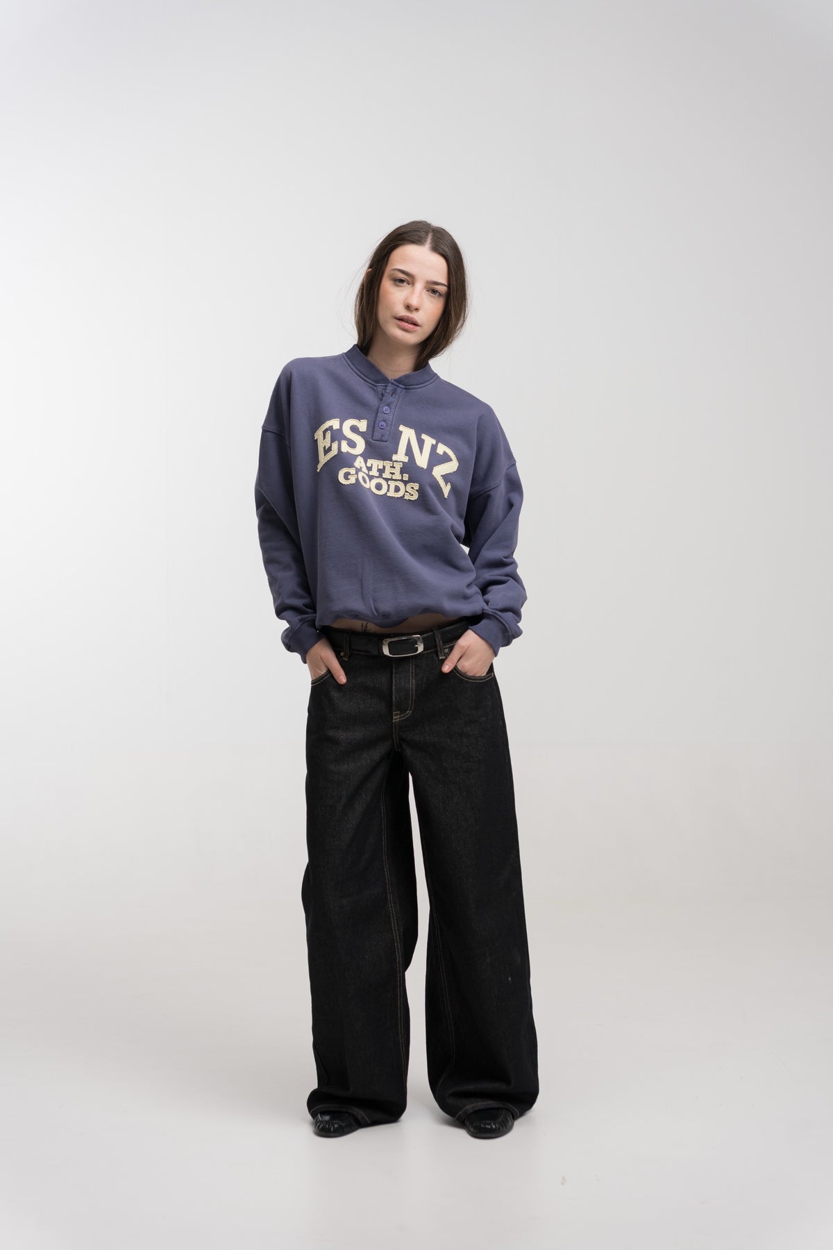 MIDNIGHT ATHLETIC CREWNECK