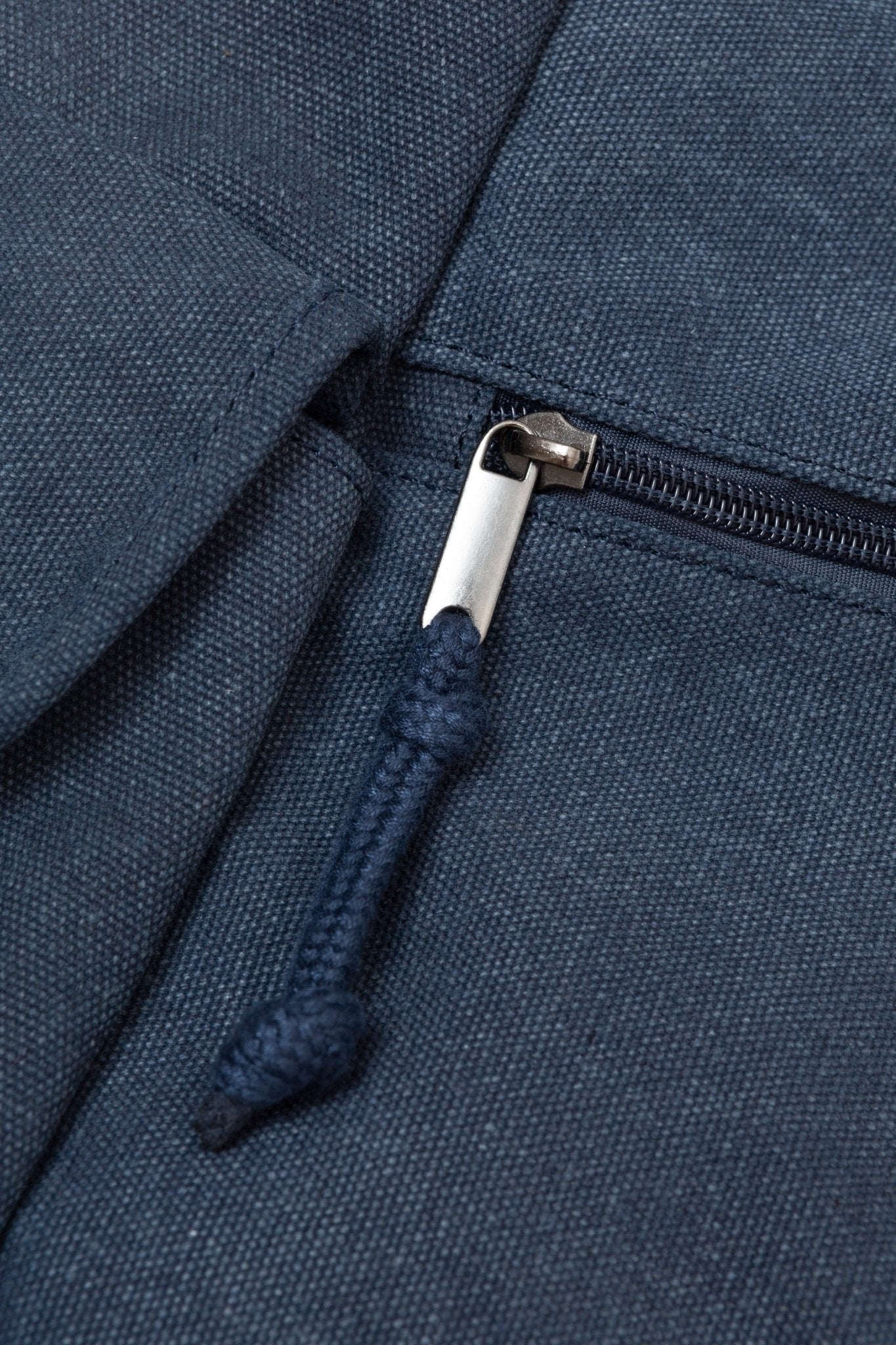 MOCHILA VINTAGE DE LONA AZUL - Esenzia