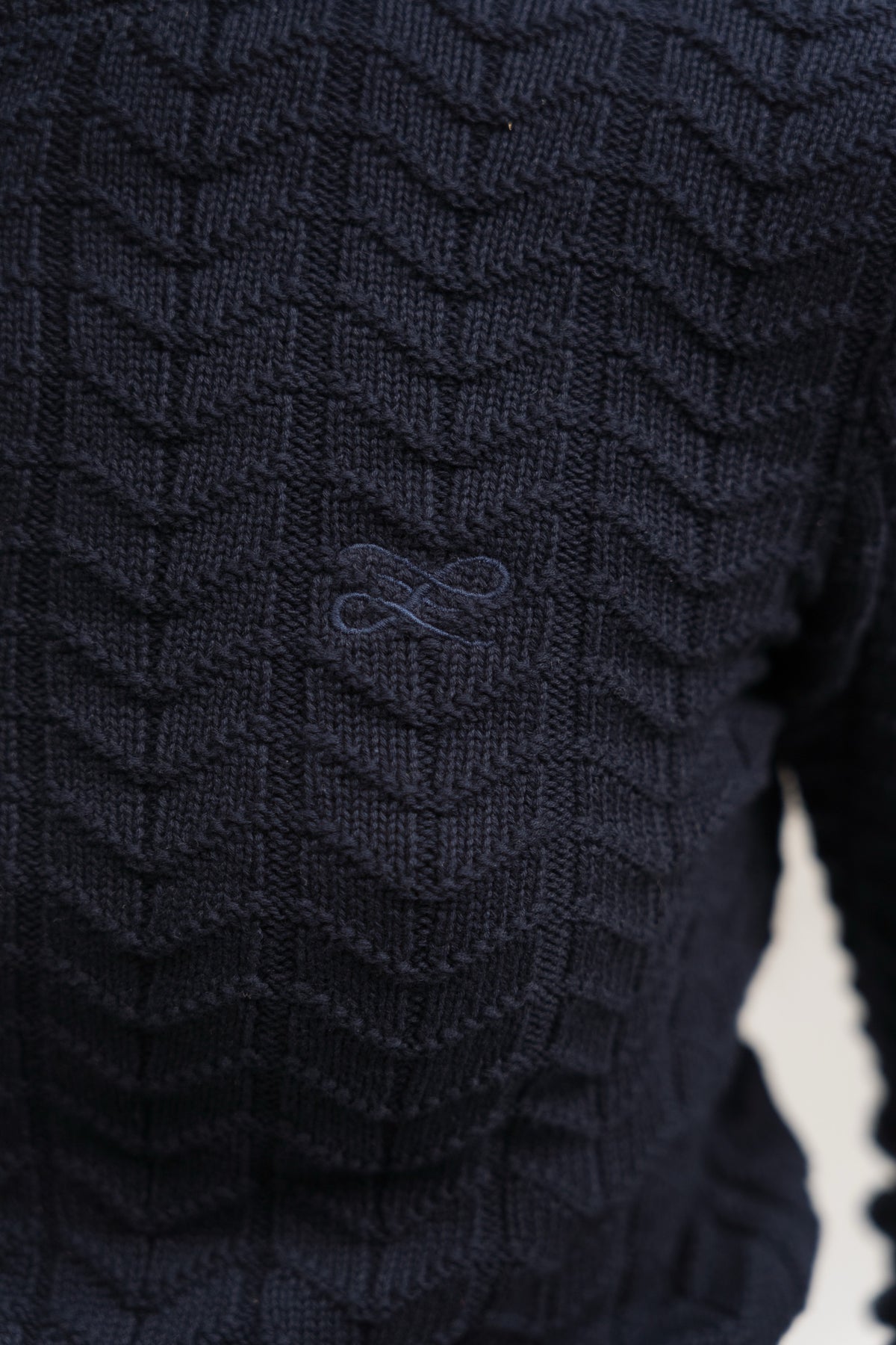 NAVY REGATTA BUTTON KNIT