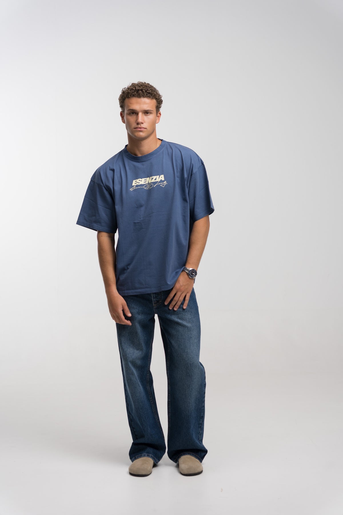 NAVY ROOTS TEE