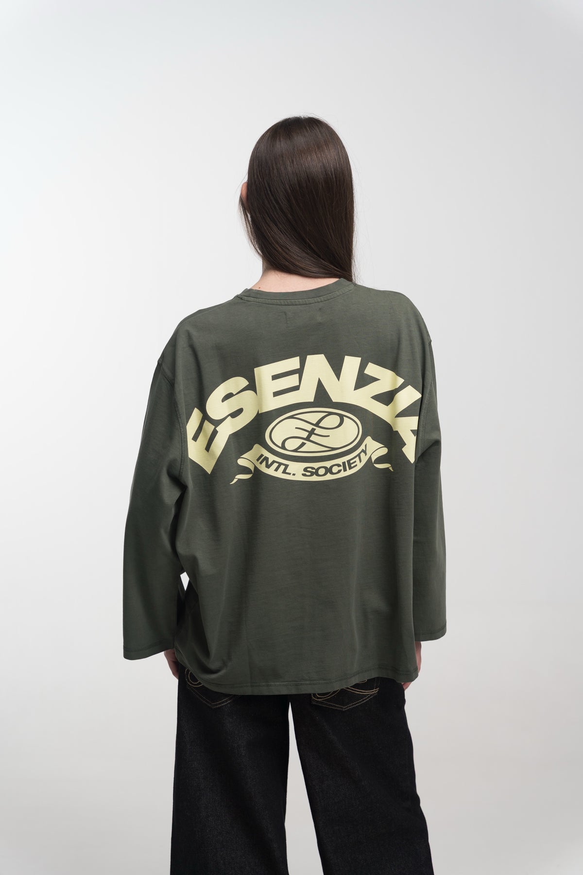 OLIVE PENNANT LONGSLEEVE