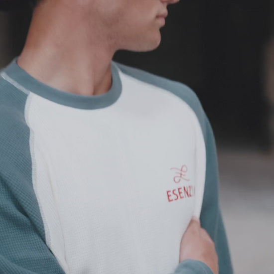 Petrol Waffle Longsleeve · vídeo