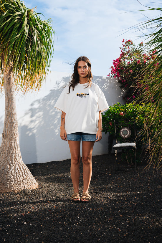 WHITE VOLCANO TEE