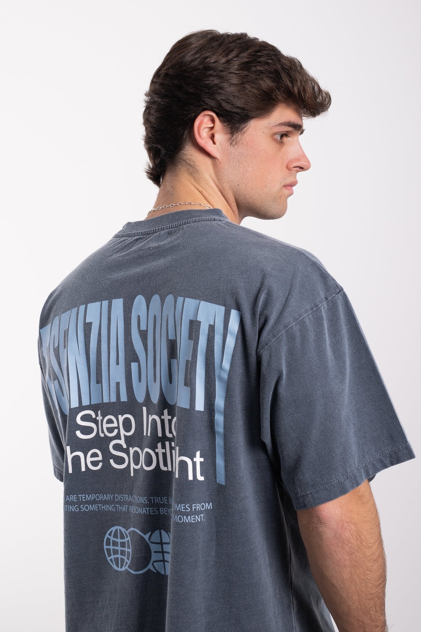 TWILIGHT STAMP TEE - Esenzia