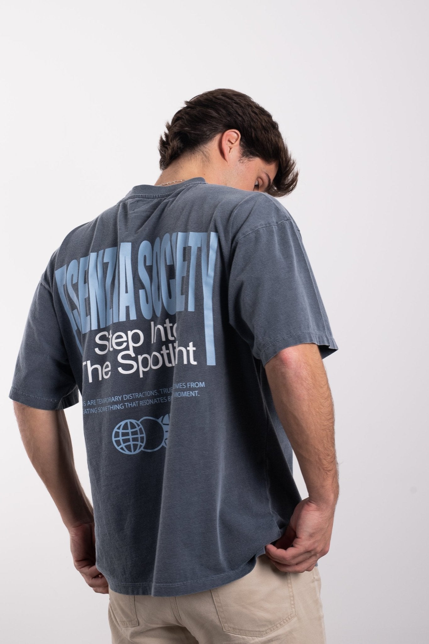 TWILIGHT STAMP TEE - Esenzia