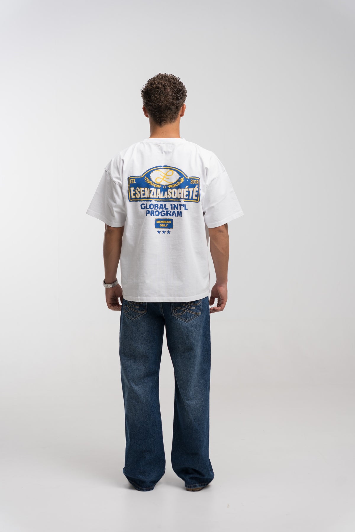 WHITE EMBASSY TEE