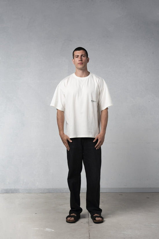 WHITE WOLF TEE - Esenzia