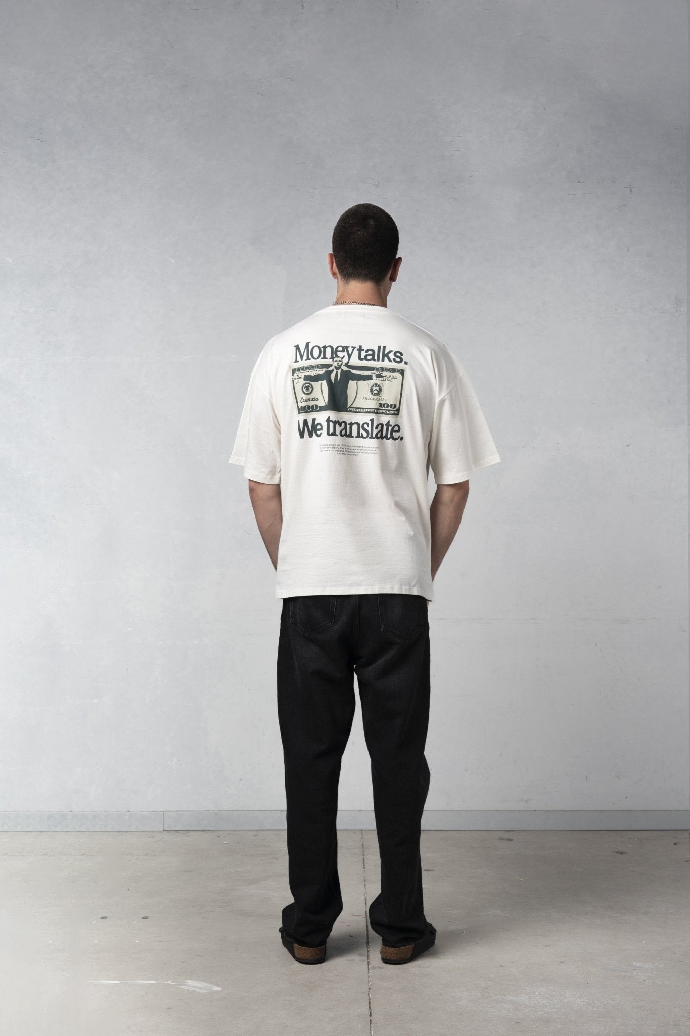 WHITE WOLF TEE - Esenzia