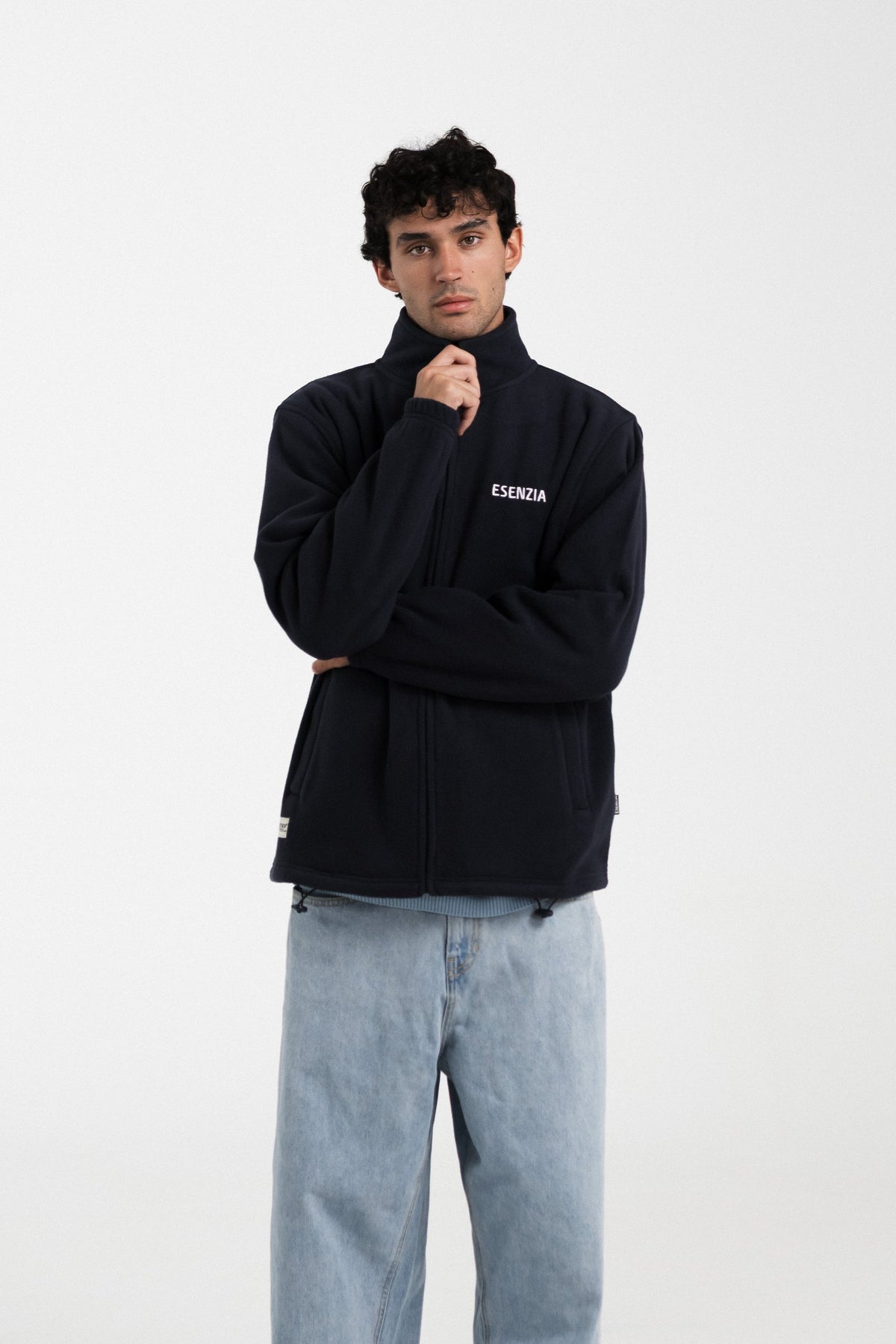 Esenzia Worldwide · polar azul marino