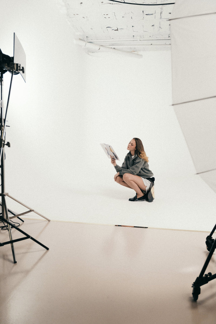 Esenzia Worldwide · backstage en el estudio