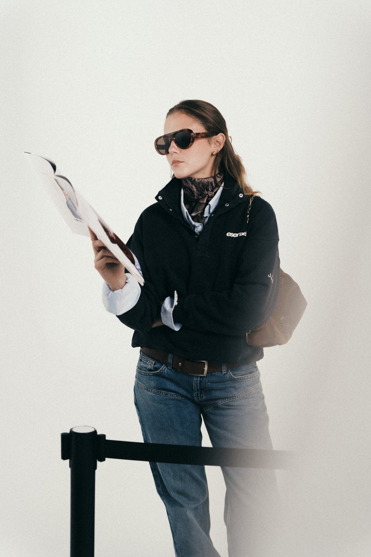 Esenzia Worldwide · lookbook · aeropuerto